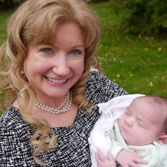 Meet your Posher, Catherine - Picture 1 of 2